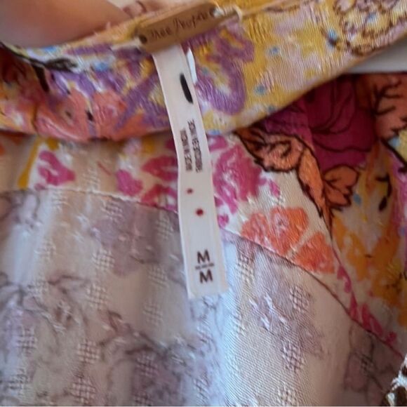 Free People
Maris Printed Midi Dress
Size M
Retail $169 - Picture 8 of 8